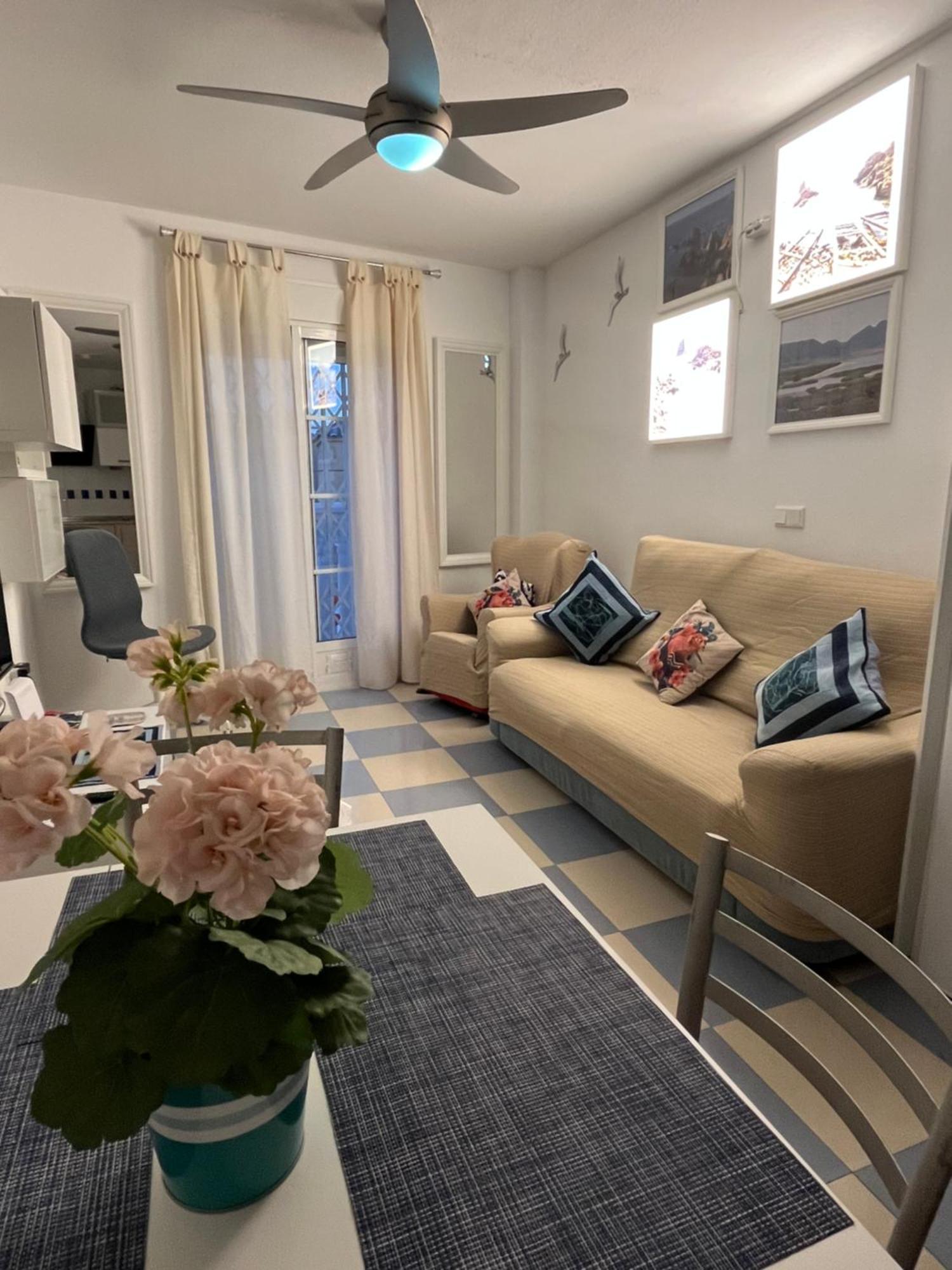 Fantastisches Apartment Am Meer Roquetas de Mar Exterior foto